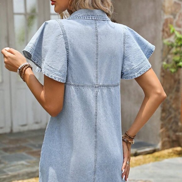 Light Wash Casual Women's Short Denim Jumpsuit With Short Sleeves - Picture 2 of 6